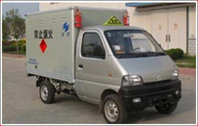 長安爆破器材運(yùn)輸車圖片